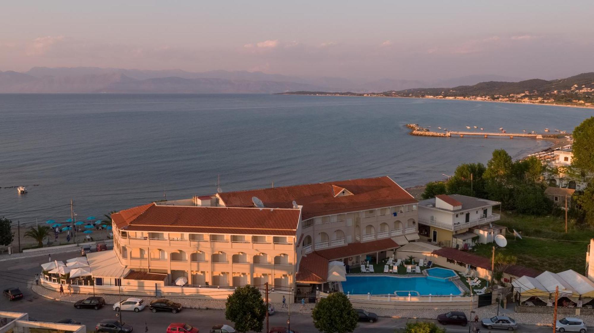 Aphrodite Beach Hotel Corfu Roda  Exterior photo