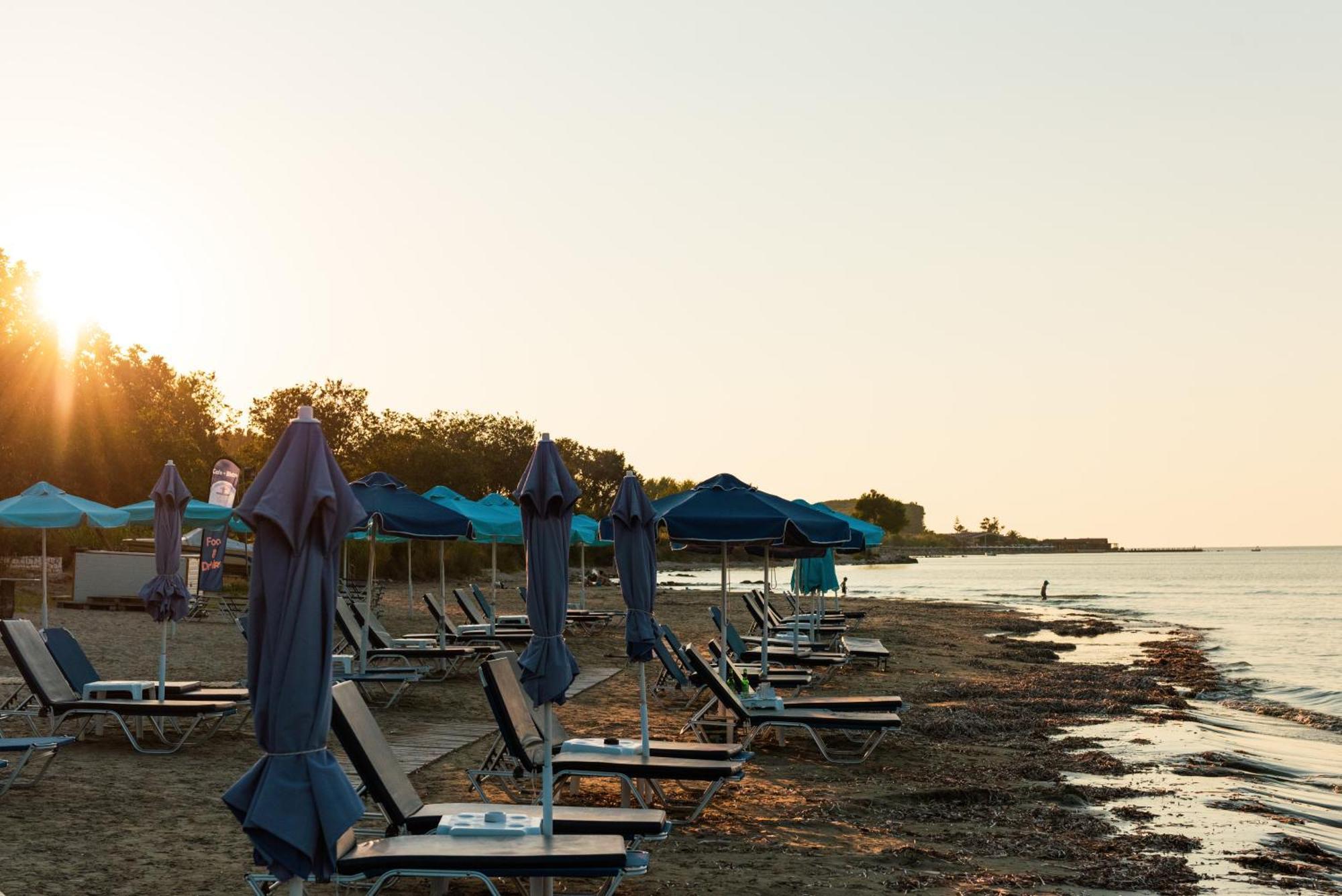 Aphrodite Beach Hotel Corfu Roda  Exterior photo